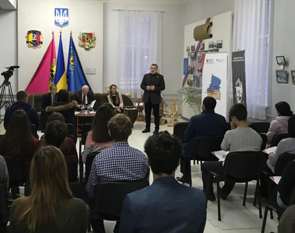 Публичная дискуссия: "Особенности Защиты трудовых прав Молодежи, проживающей в зоне проведения АТО Луганской области».