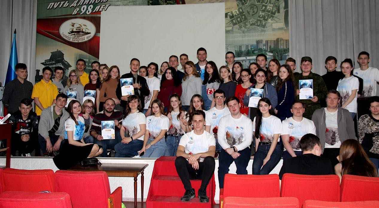 В ОРДЛО ПРОДОЛЖАЮТ ИГНОРИРОВАТЬ КАРАНТИН И ПРОВОДЯТ МАССОВЫЕ МЕРОПРИЯТИЯ