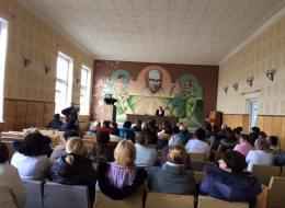 Жители Светлодарска просят правозащитников защитить их права