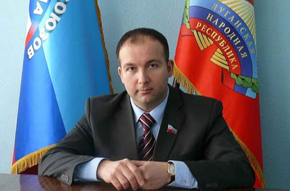 В РЕЗУЛЬТАТЕ ШАХТЕРСКИХ ПРОТЕСТОВ В ОРЛО, СНЯТ С ДОЛЖНОСТИ ПРЕДСЕДАТЕЛЬ ФЕДЕРАЦИИ ПРОФСОЮЗОВ «ЛНР» ОЛЕГ АКИМОВ